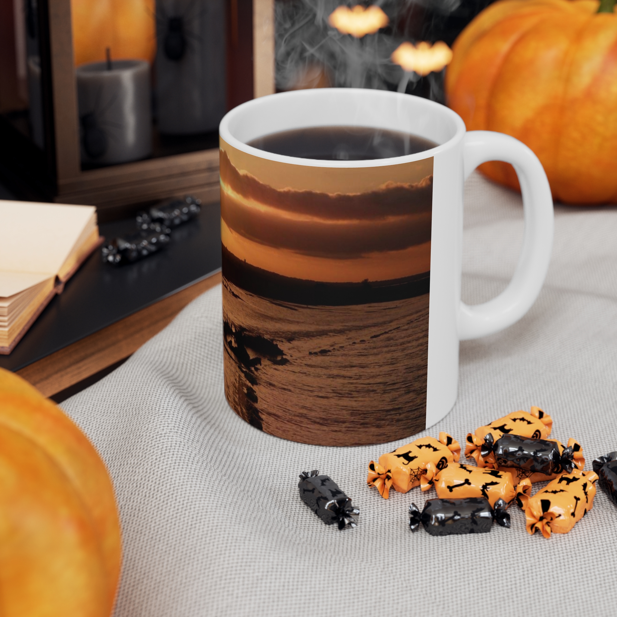 Decaying Wherry in the Mud             free P&P - Image 6